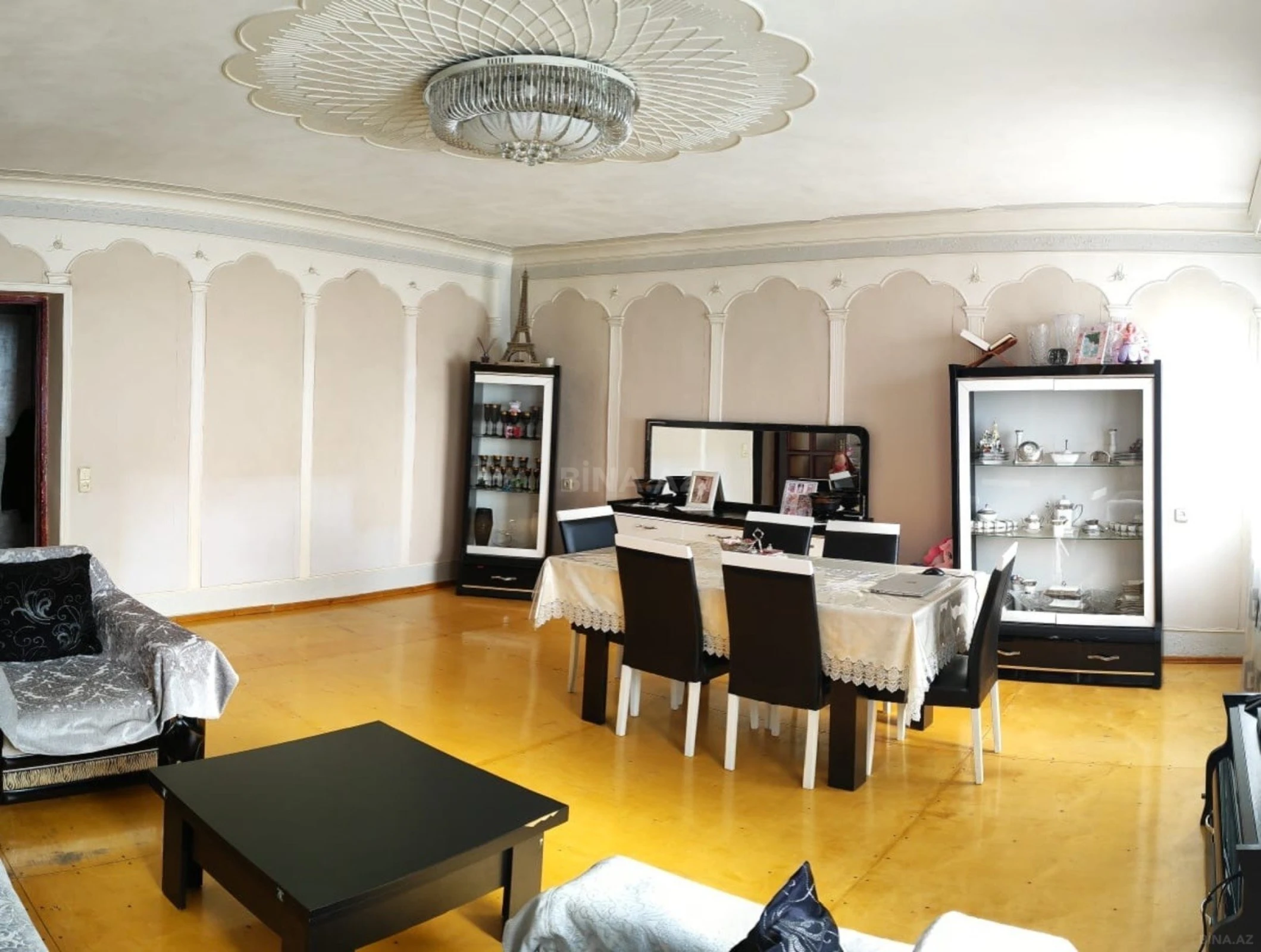 Satılır 4 otaqlı mənzil 85 m²