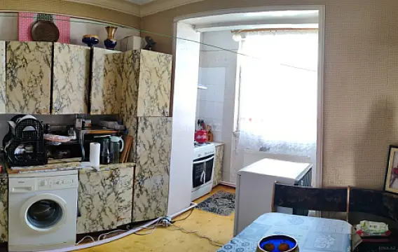 Satılır 4 otaqlı mənzil 85 m²