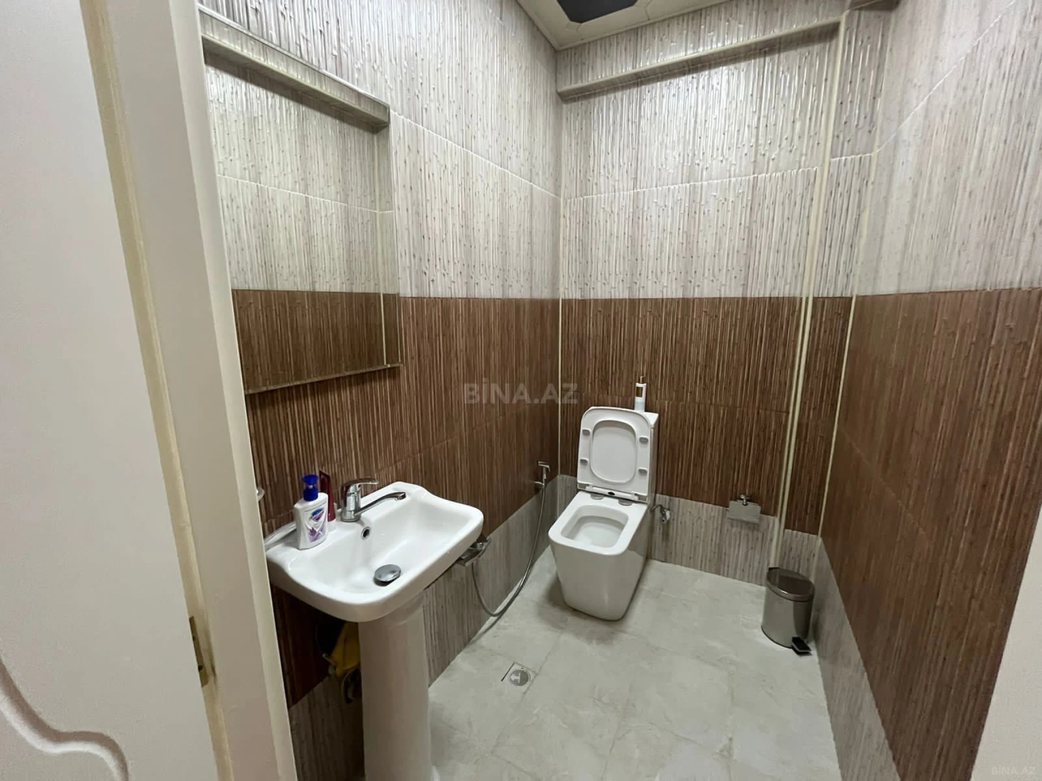Satılır 3 otaqlı mənzil 120 m²