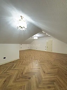Satılır 6 otaqlı həyət evi 450 m²