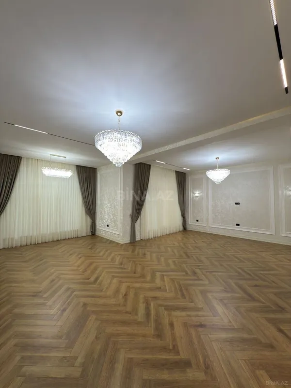 Satılır 6 otaqlı həyət evi 450 m²