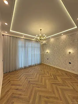 Satılır 6 otaqlı həyət evi 450 m²