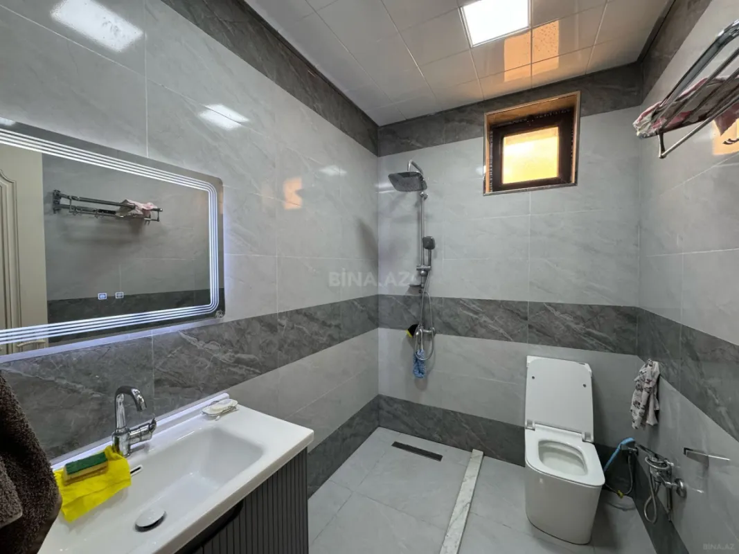 Satılır 3 otaqlı həyət evi 140 m²