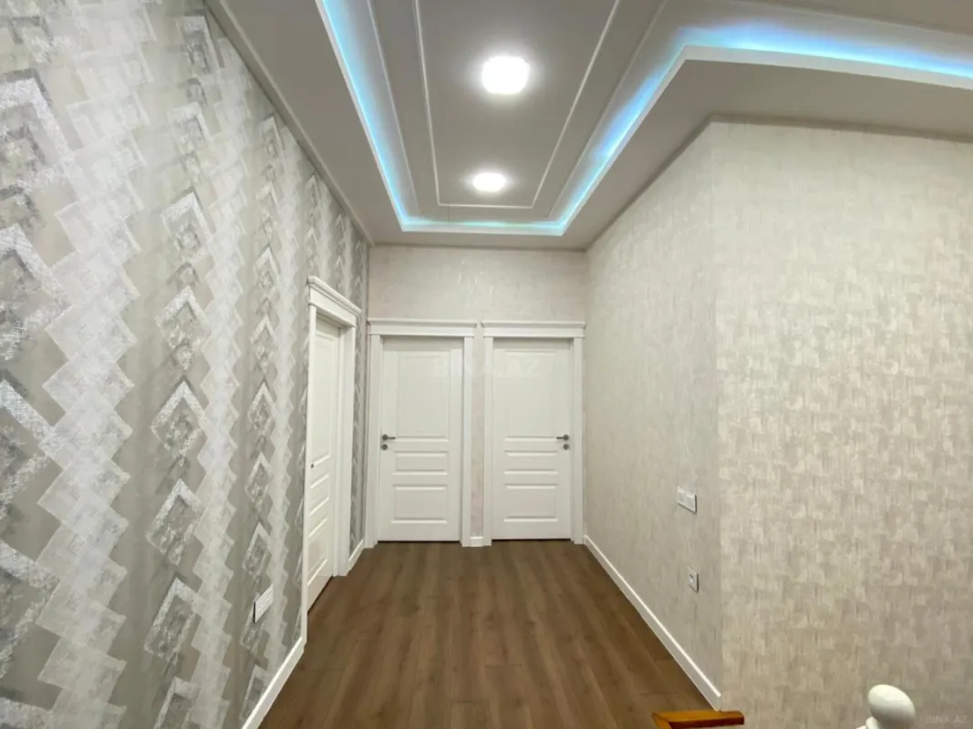 Satılır 4 otaqlı həyət evi 180 m²