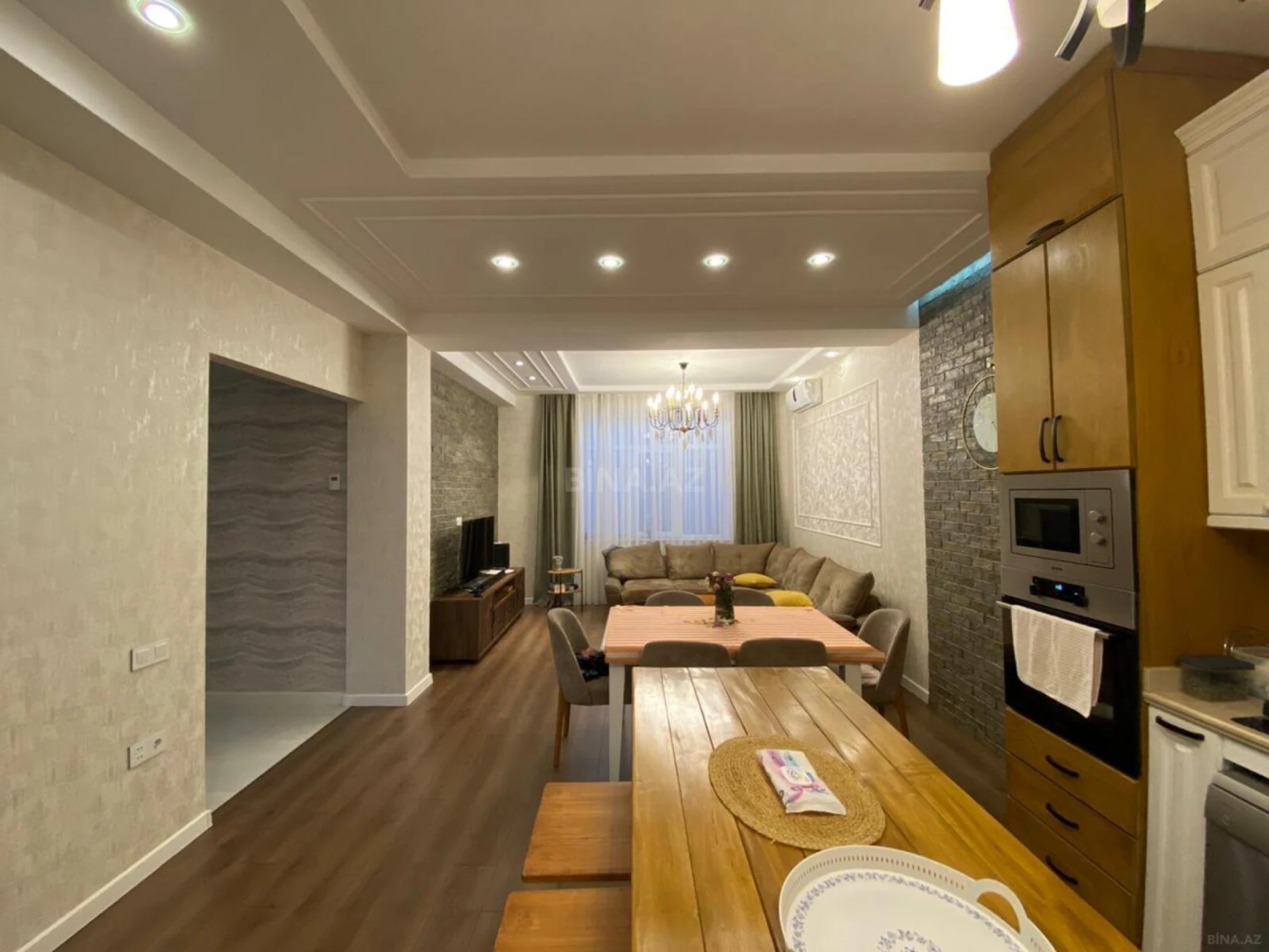 Satılır 4 otaqlı həyət evi 180 m²