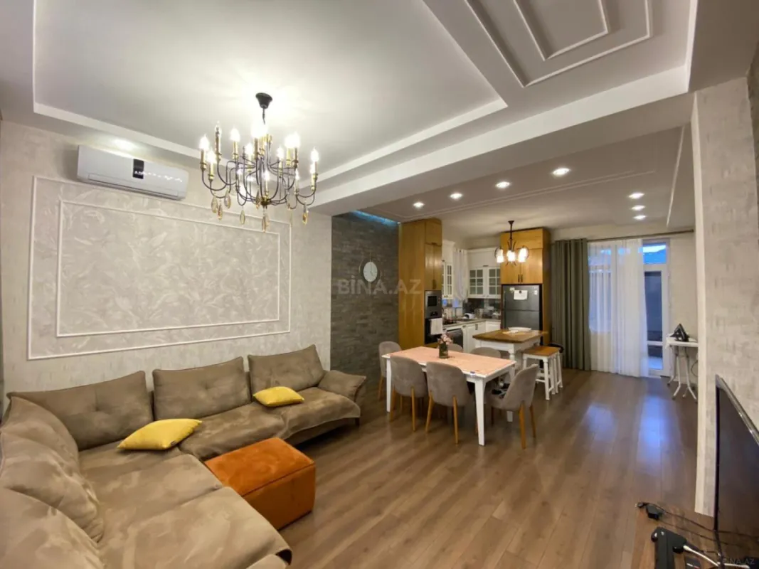Satılır 4 otaqlı həyət evi 180 m²