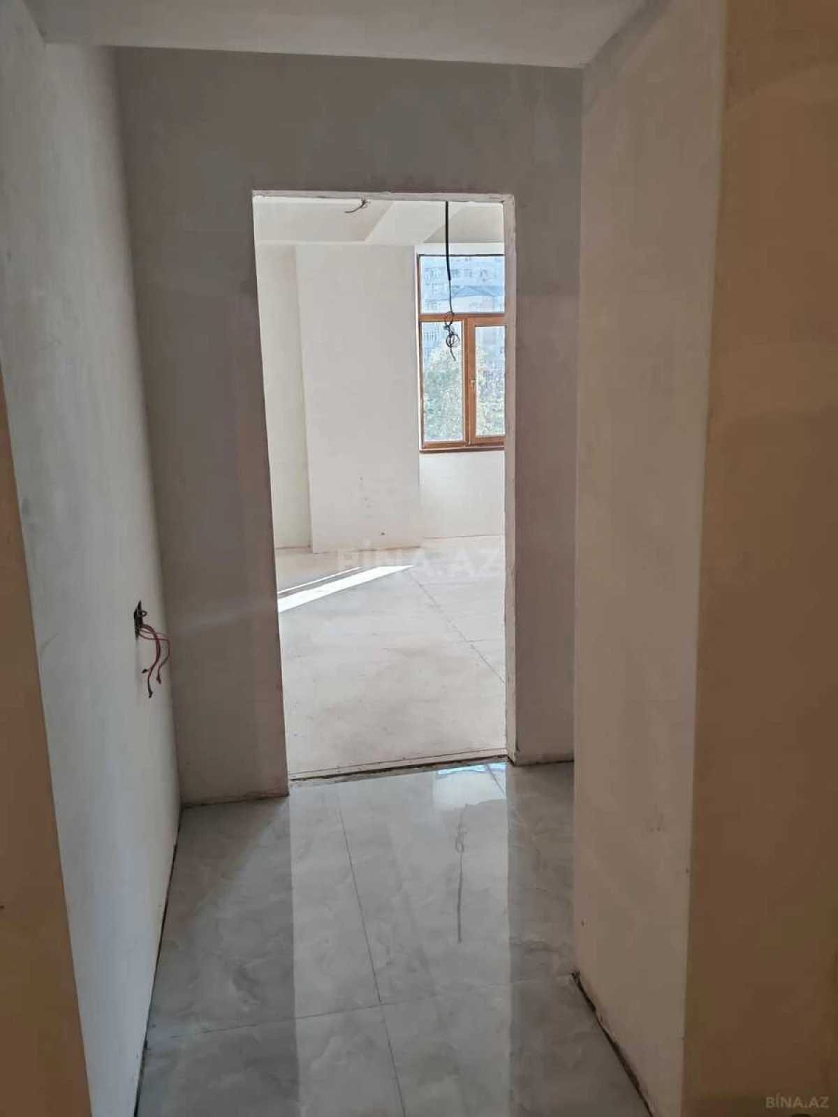 Satılır 2 otaqlı mənzil 65 m²