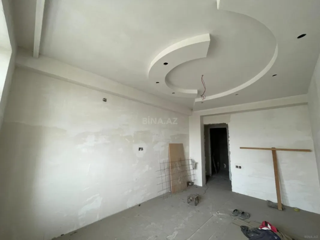 Satılır 4 otaqlı mənzil 170 m²