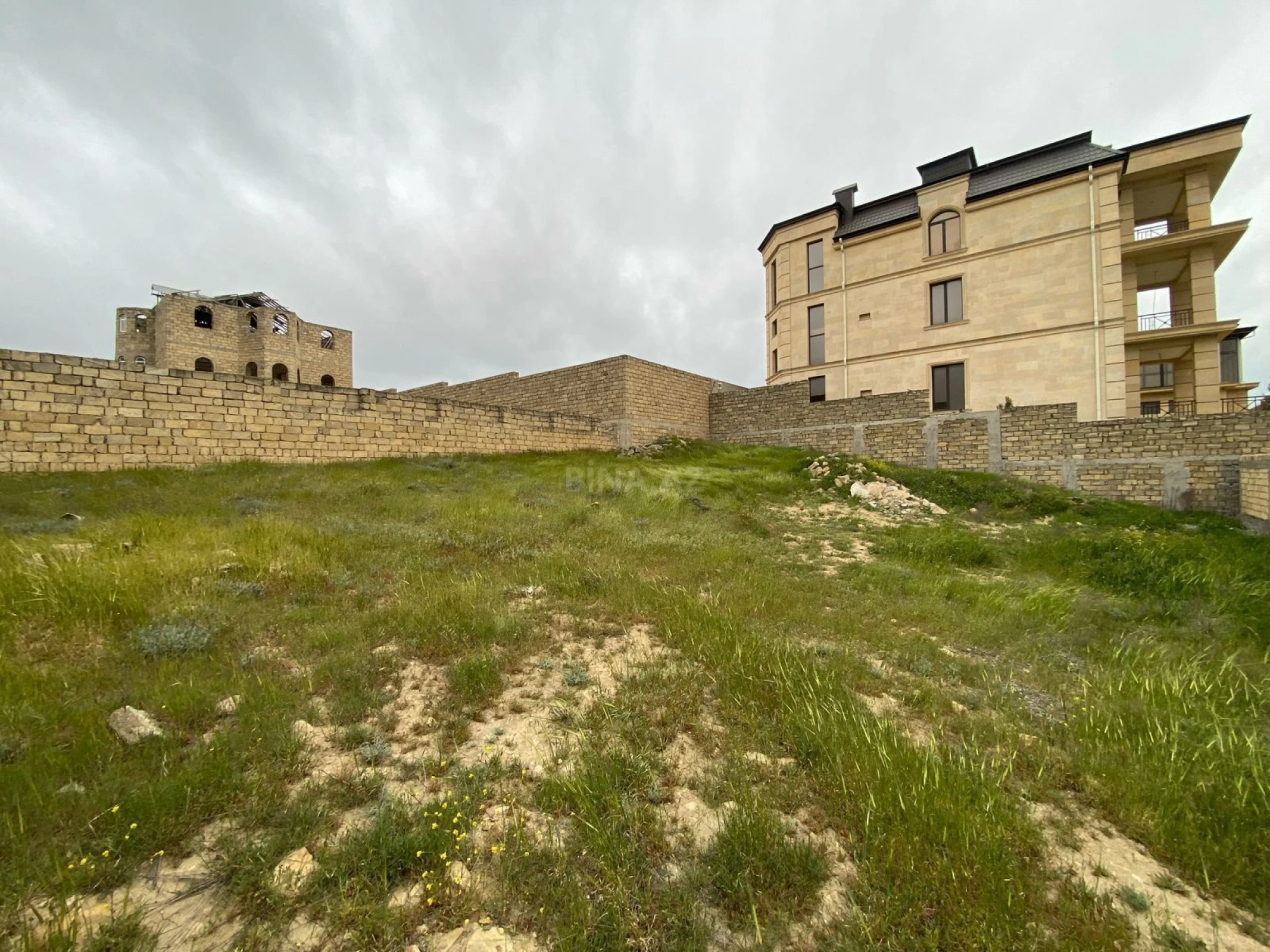 Satılır torpaq sahəsi 6 m²