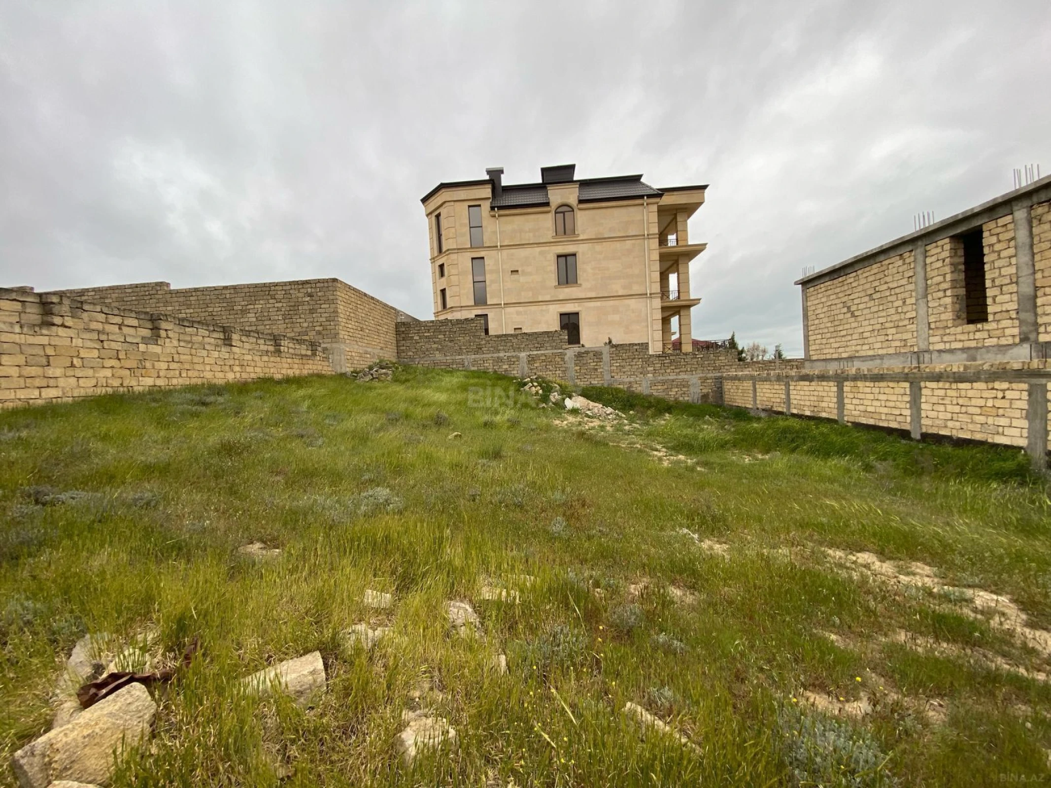 Satılır torpaq sahəsi 6 m²