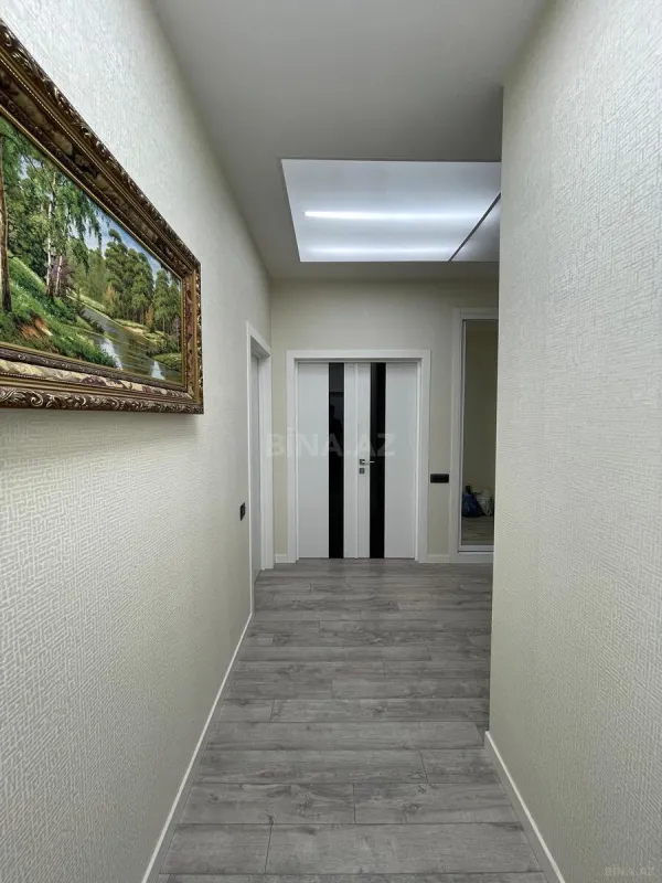 Kirayə verilir 2 otaqlı mənzil 95 m²