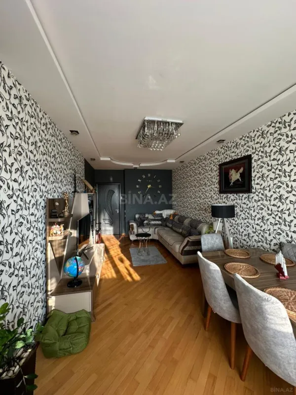 Satılır 3 otaqlı mənzil 101 m²