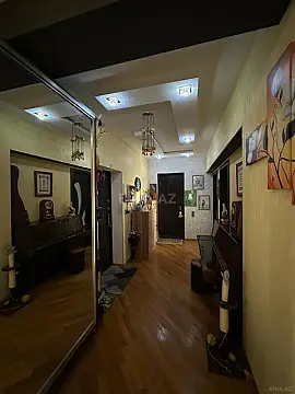 Satılır 3 otaqlı mənzil 101 m²