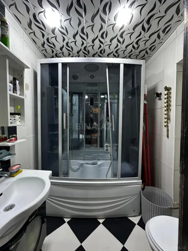 Satılır 3 otaqlı mənzil 101 m²