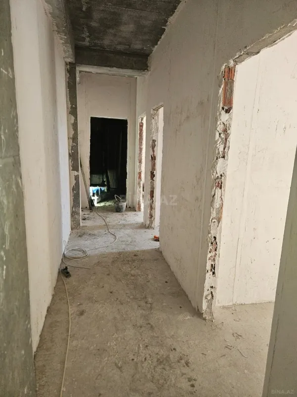 Satılır 3 otaqlı mənzil 71 m²