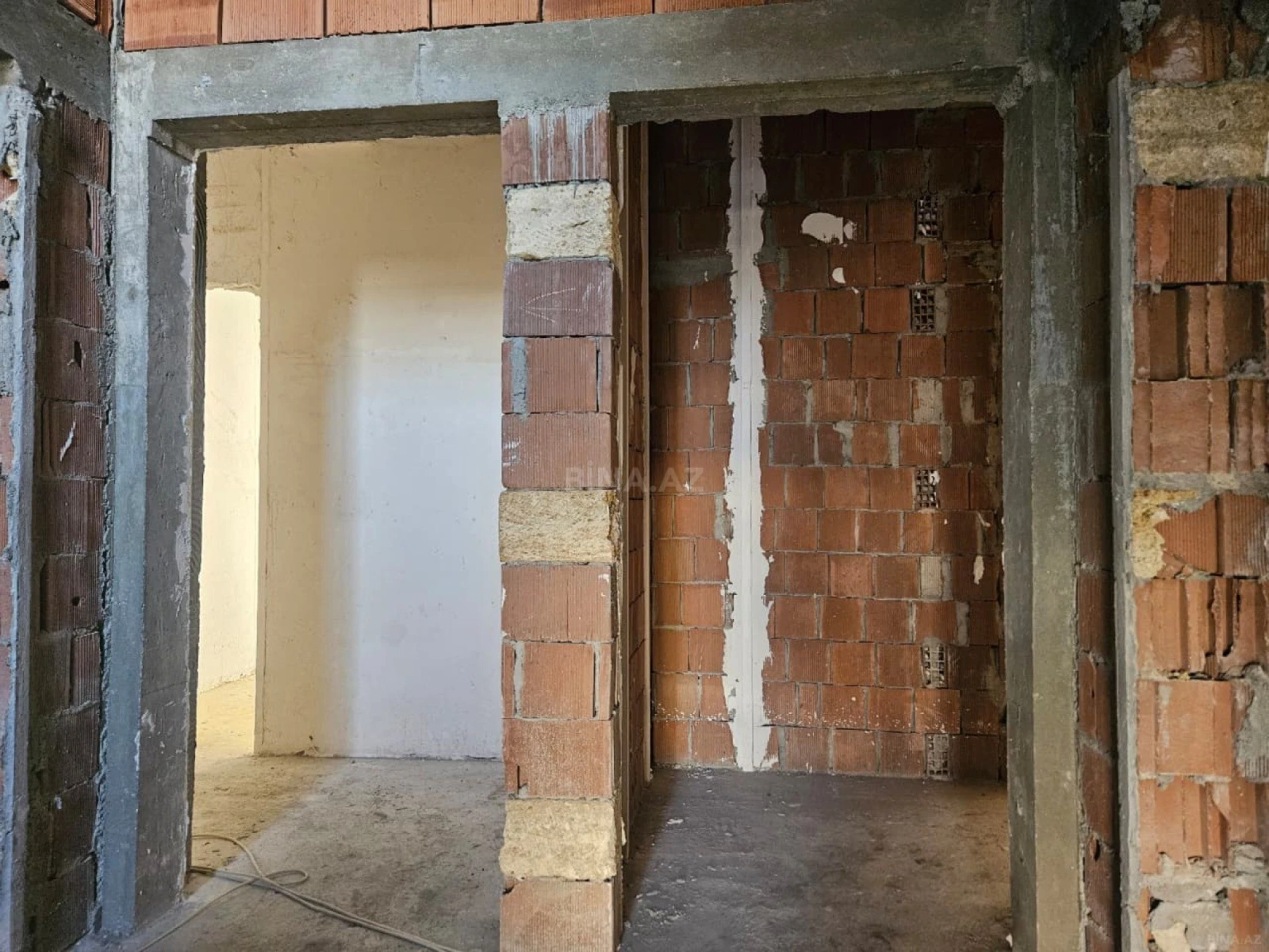 Satılır 3 otaqlı mənzil 71 m²