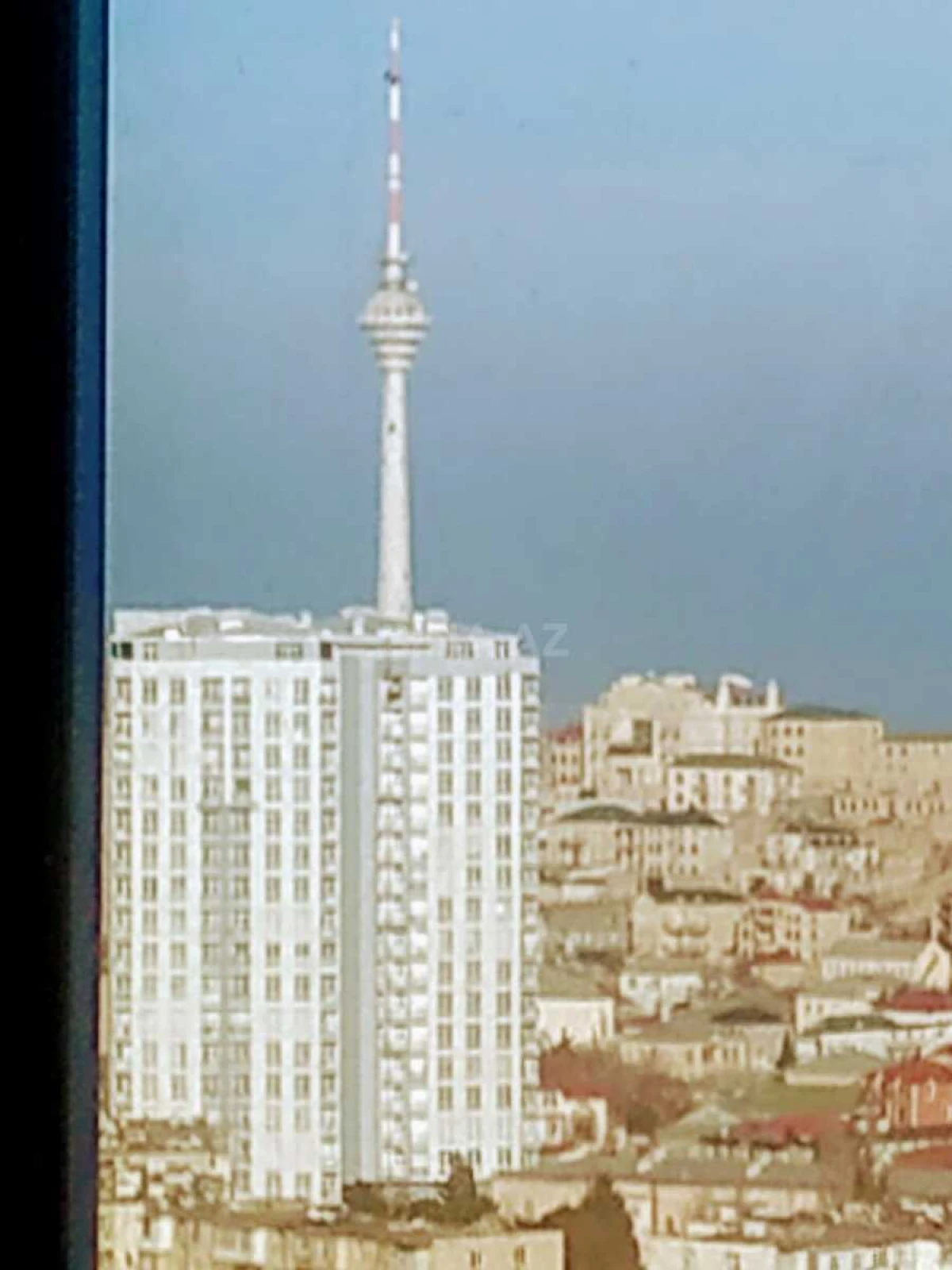 Satılır 5 otaqlı həyət evi 220 m²