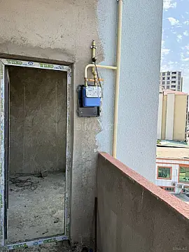 Satılır 3 otaqlı mənzil 93 m²