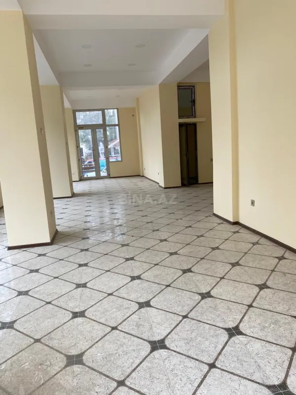 Satılır obyekt 100 m²