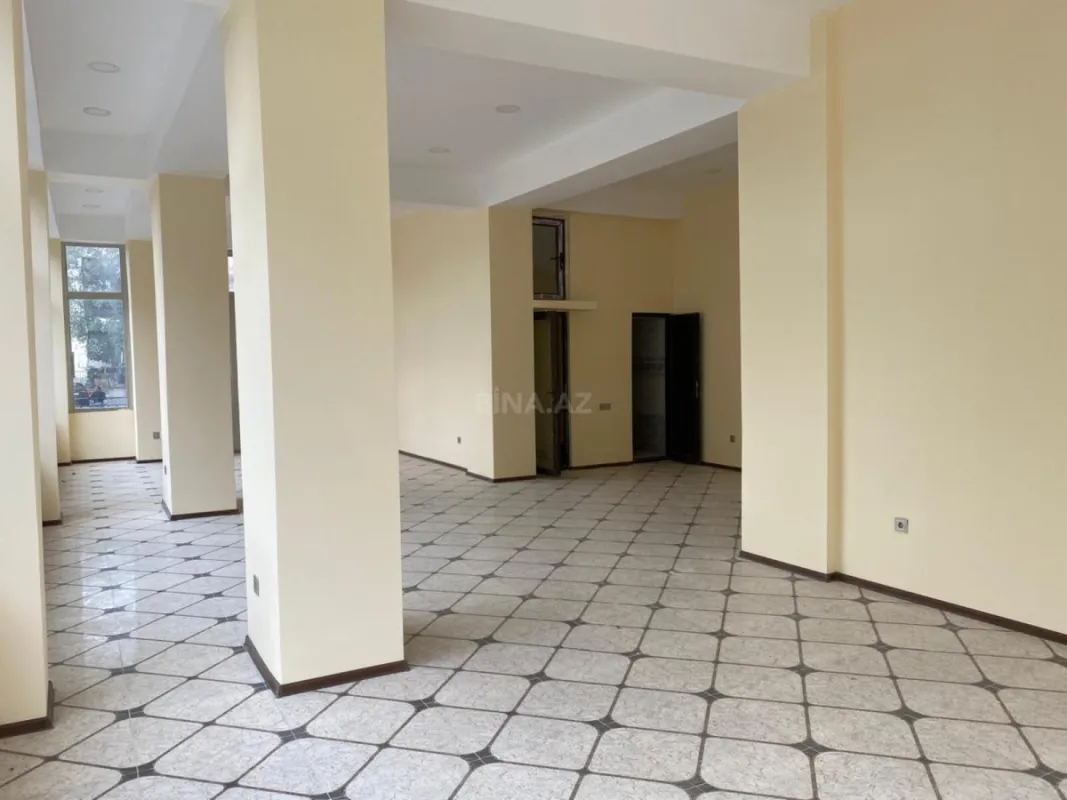 Satılır obyekt 100 m²