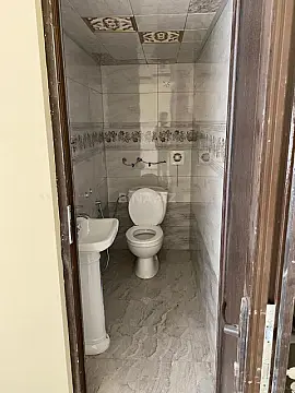 Satılır obyekt 100 m²