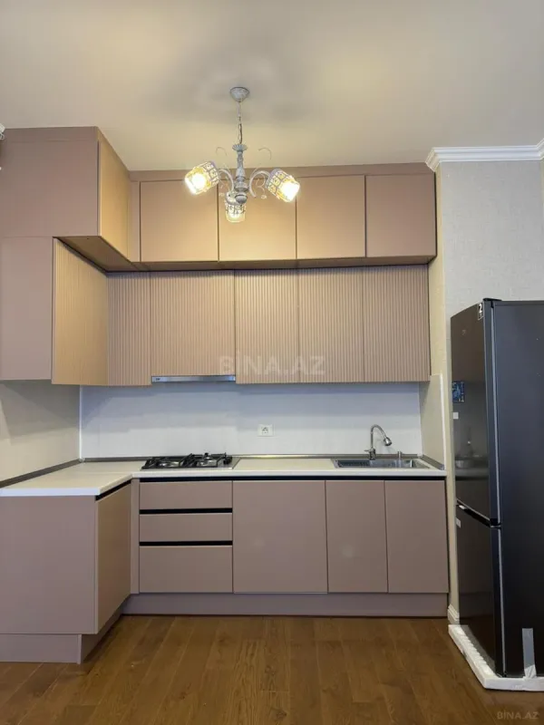 Kirayə verilir 2 otaqlı mənzil 60 m²
