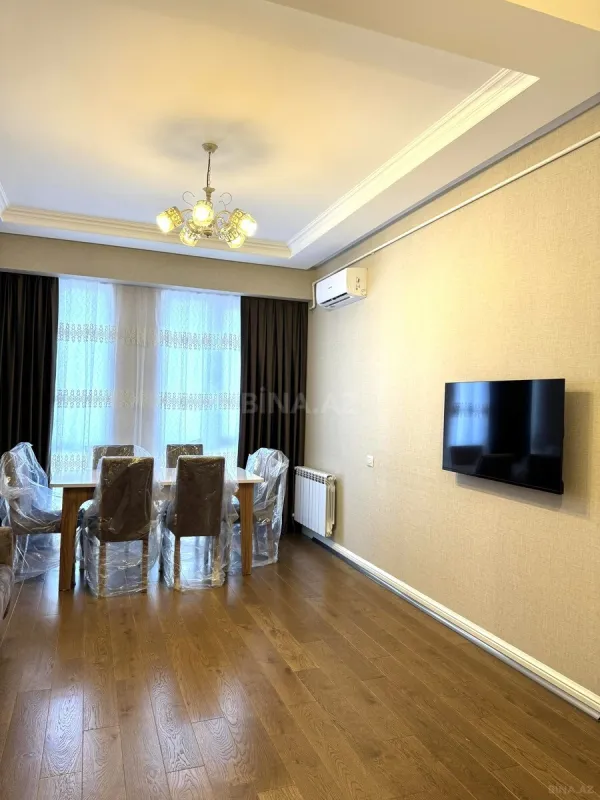 Kirayə verilir 2 otaqlı mənzil 60 m²