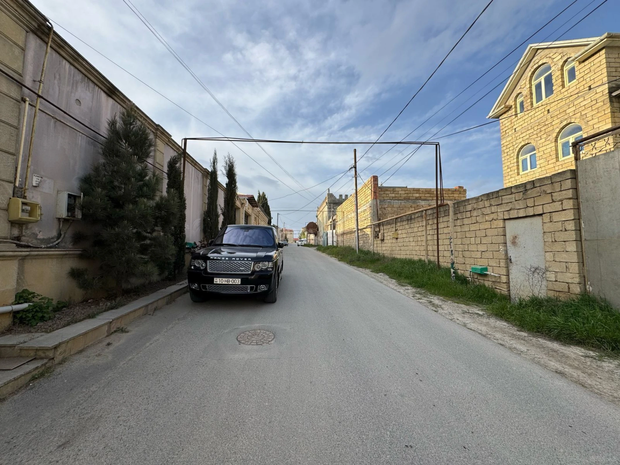 Satılır 7 otaqlı həyət evi 330 m²