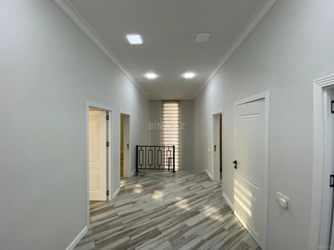 Satılır 7 otaqlı həyət evi 350 m²