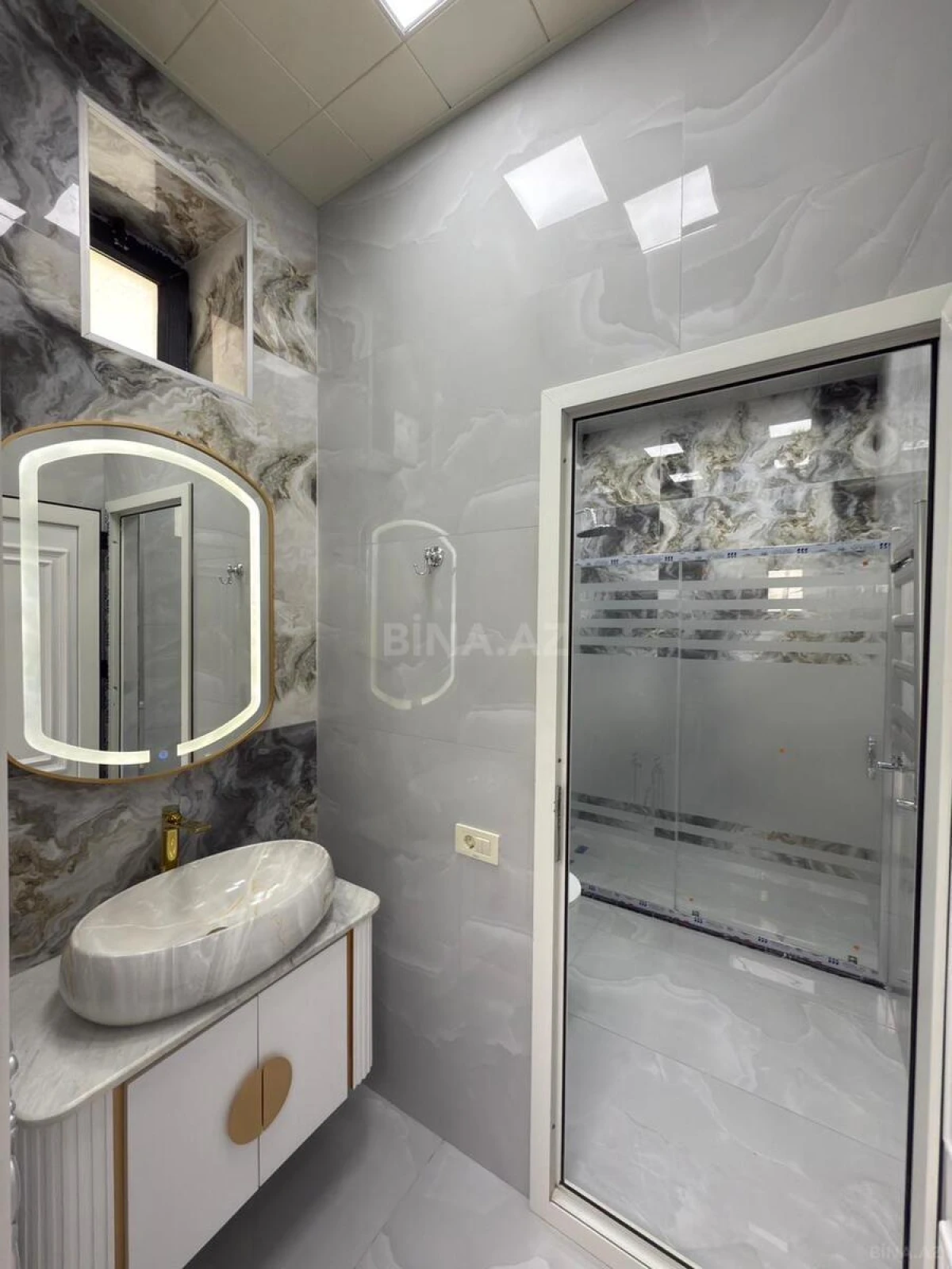 Satılır 4 otaqlı həyət evi 270 m²