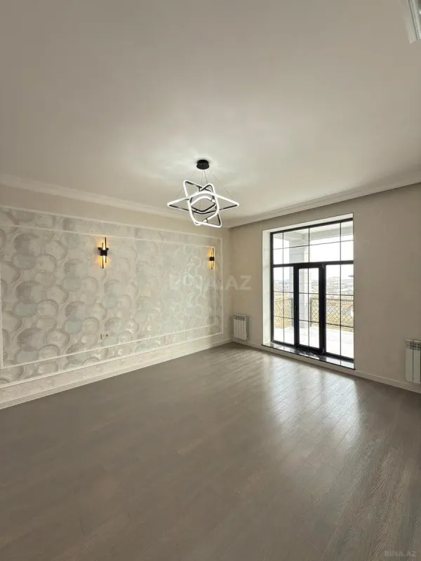 Satılır 4 otaqlı həyət evi 270 m²