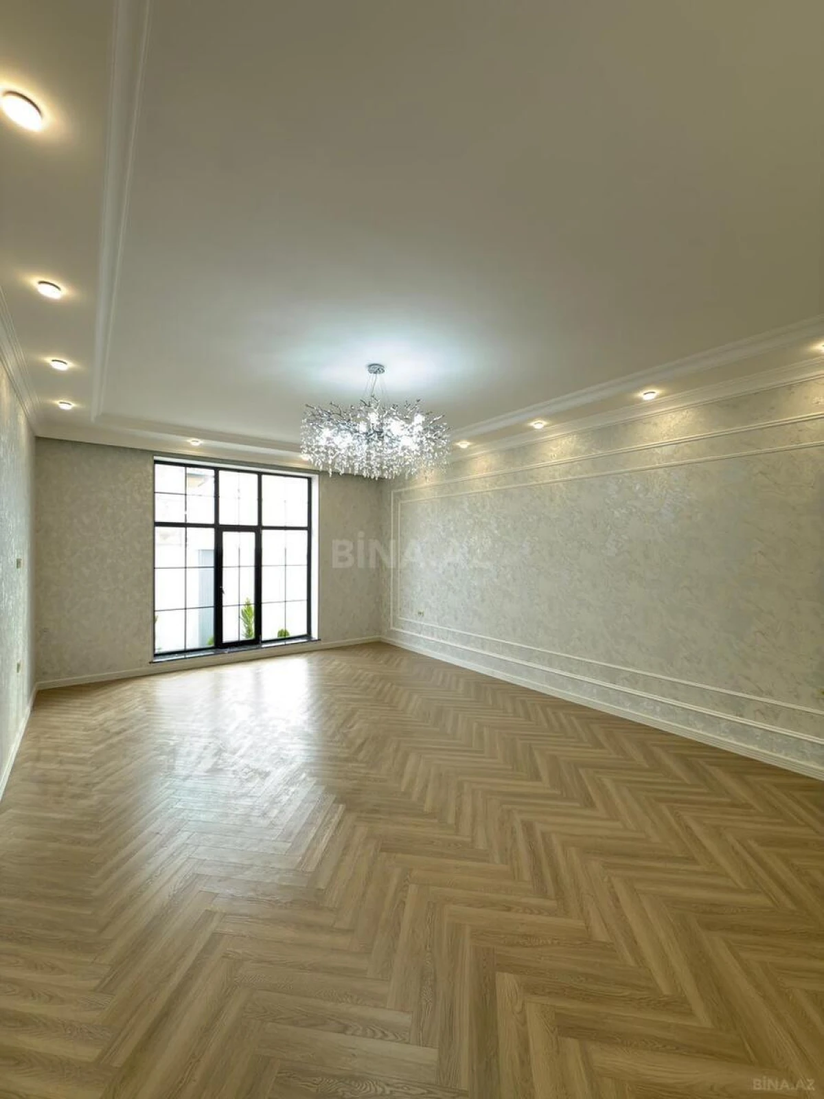 Satılır 4 otaqlı həyət evi 270 m²
