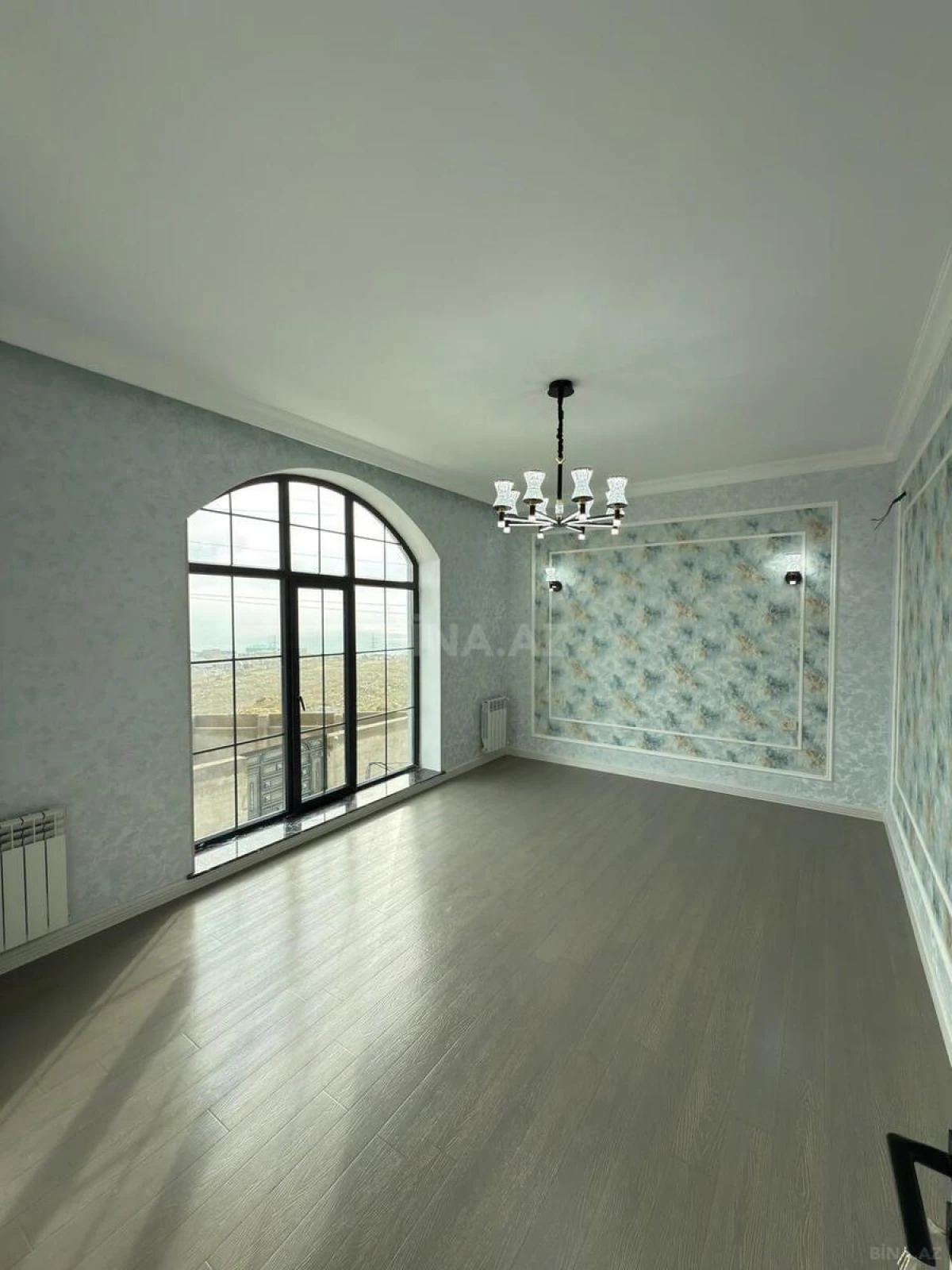 Satılır 4 otaqlı həyət evi 270 m²