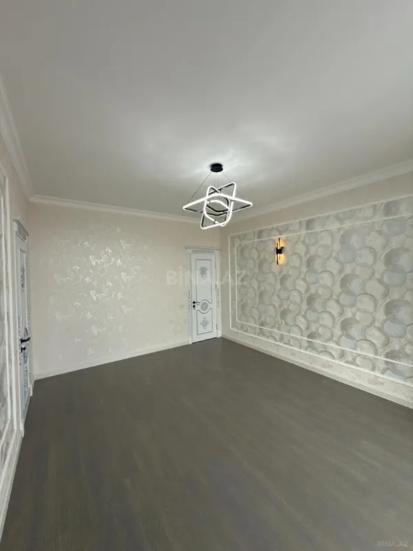 Satılır 4 otaqlı həyət evi 270 m²