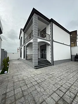 Satılır 4 otaqlı həyət evi 270 m² — Bakı, Badamdar 4 otaq 270.00 m²
