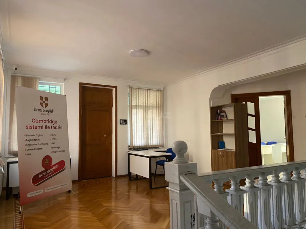 Kirayə verilir 10 otaqlı ofis 800 m²