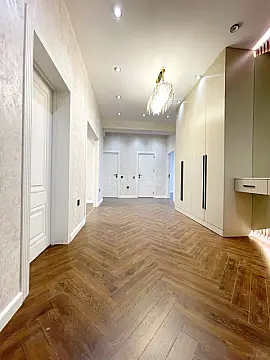 Satılır 3 otaqlı mənzil 140 m²