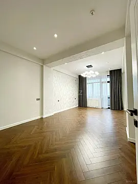Satılır 3 otaqlı mənzil 140 m²
