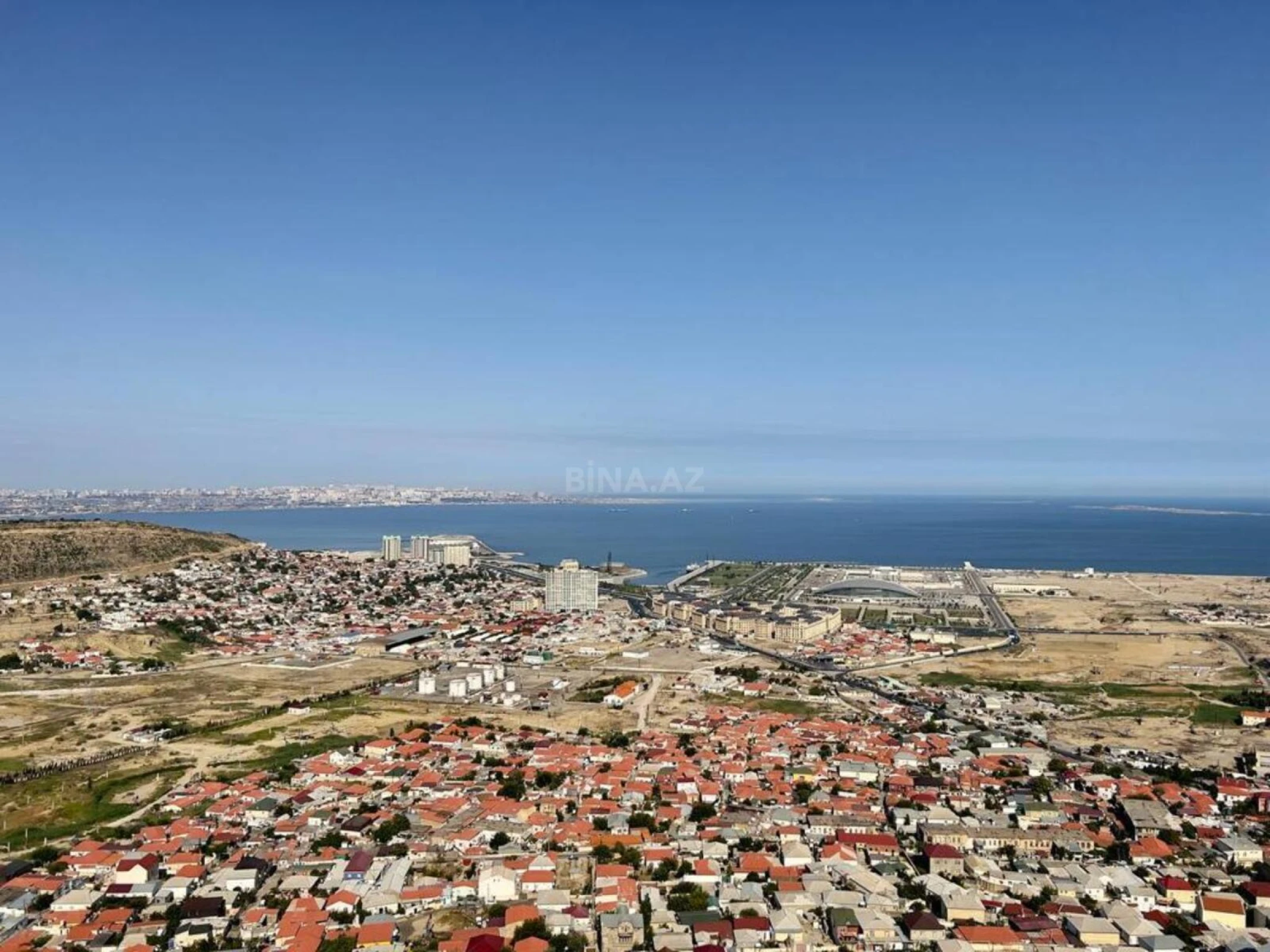 Satılır 6 otaqlı həyət evi 520 m²