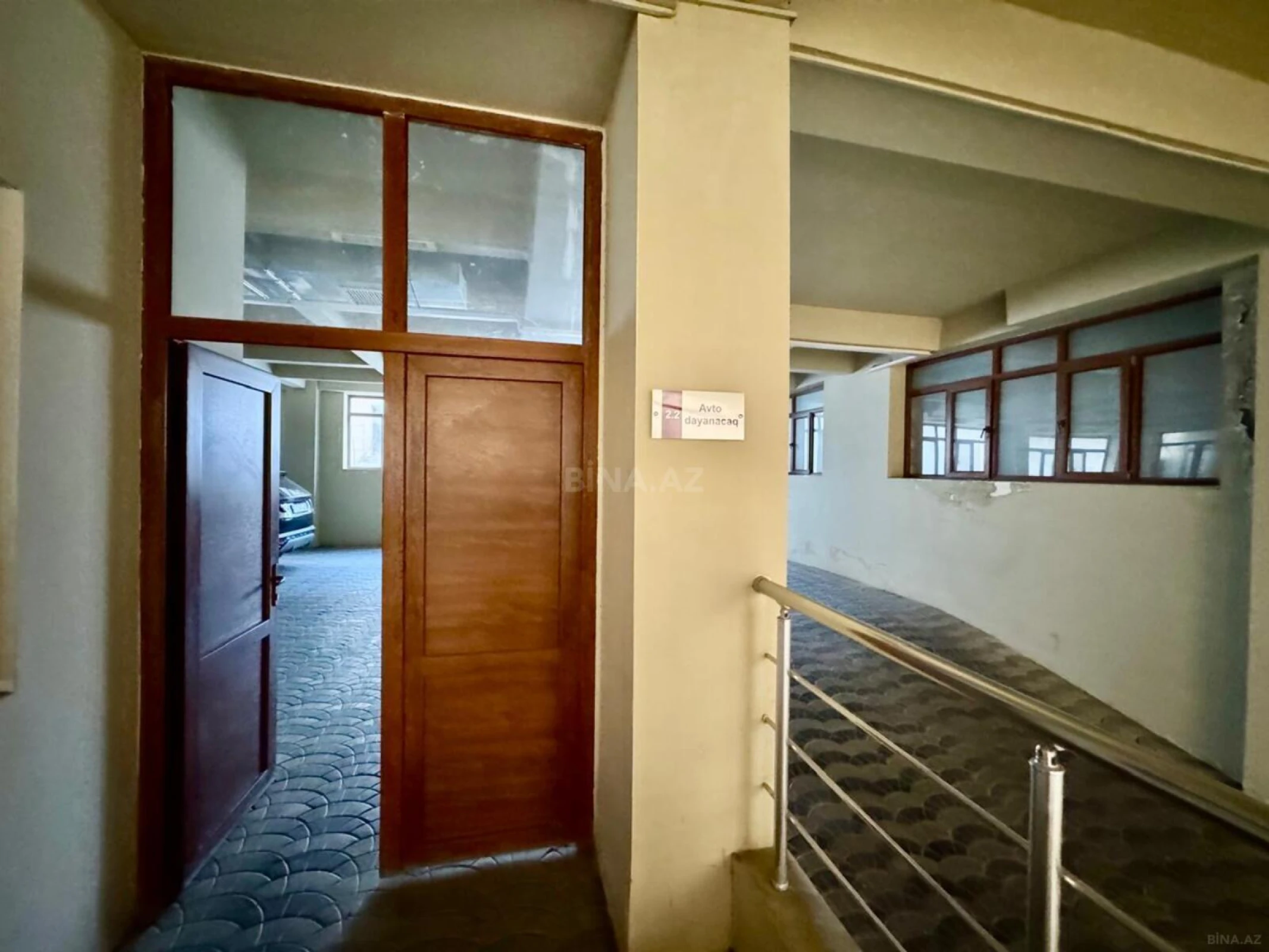 Kirayə verilir obyekt 2200 m²