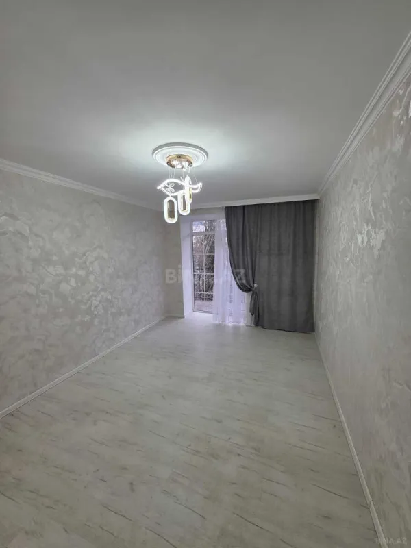 Satılır 2 otaqlı mənzil 50 m²
