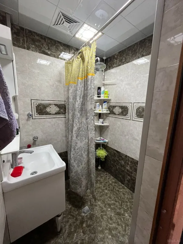 Satılır 3 otaqlı mənzil 70 m²