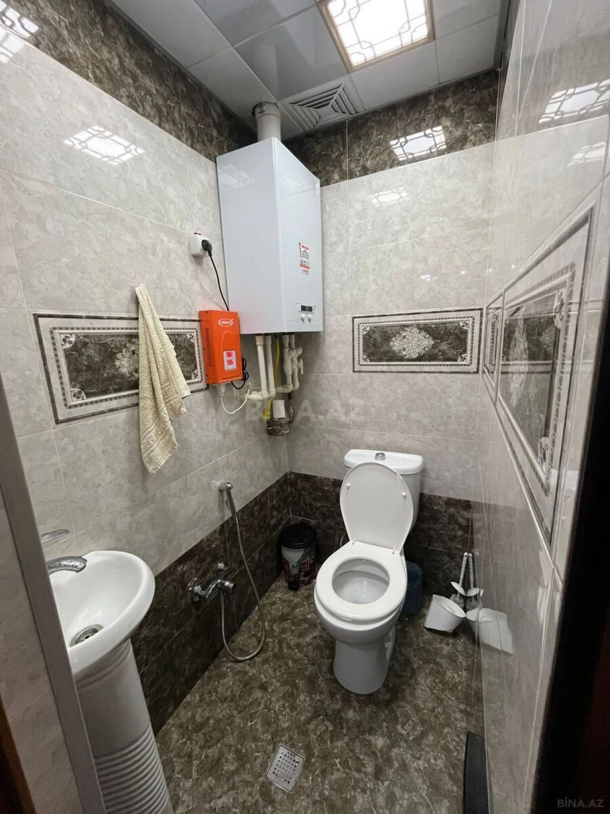 Satılır 3 otaqlı mənzil 70 m²