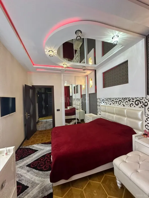 Kirayə verilir 4 otaqlı mənzil 95 m²