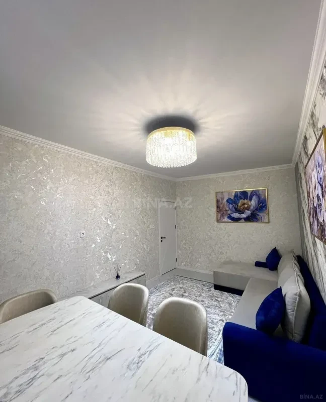 Satılır 2 otaqlı mənzil 55 m²