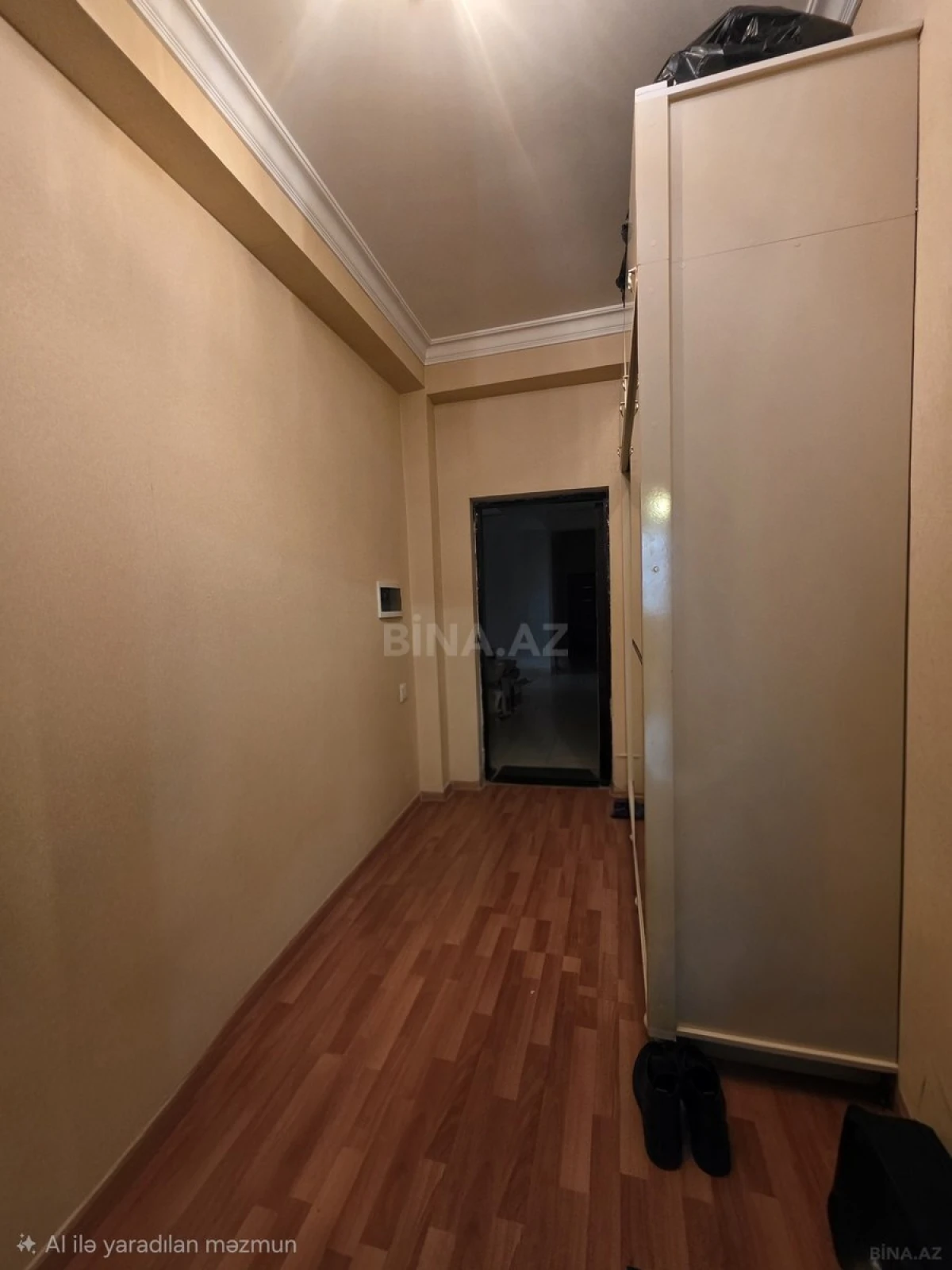 Satılır 2 otaqlı mənzil 93 m²