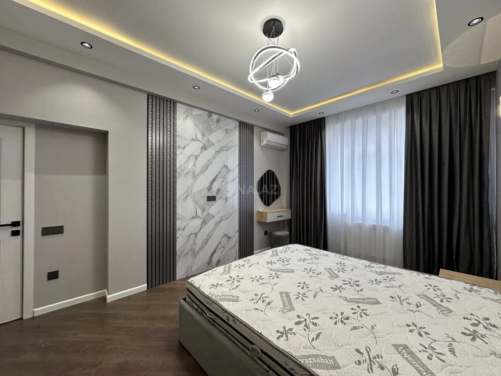 Satılır 3 otaqlı mənzil 80 m²
