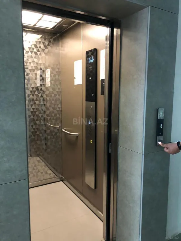 Satılır 2 otaqlı mənzil 98.4 m²