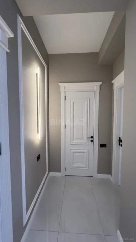 Satılır 2 otaqlı mənzil 87 m²