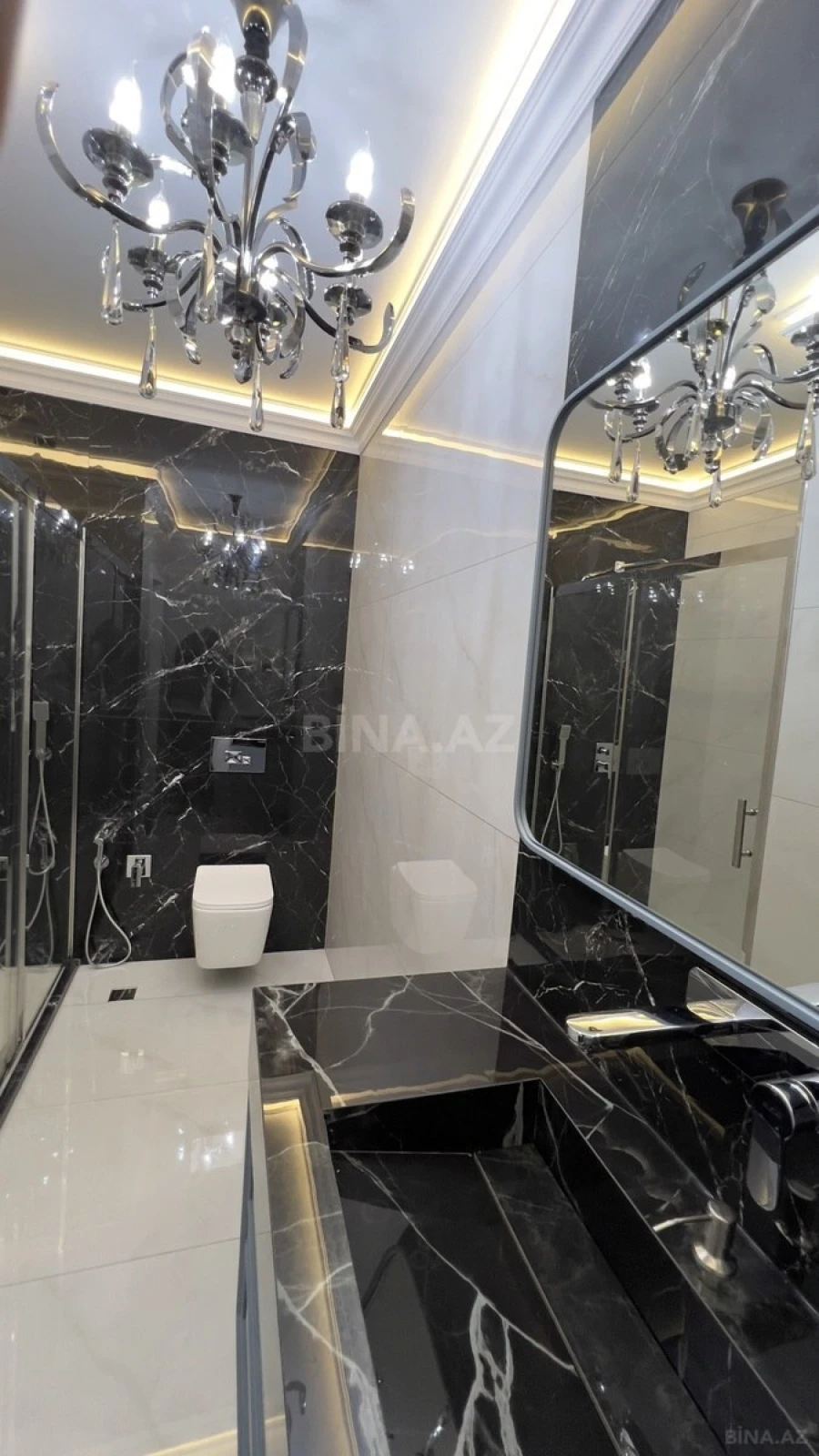 Satılır 2 otaqlı mənzil 87 m²
